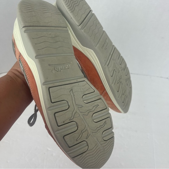 EARTH-traveler suede & mesh sneaker in burnt-orange-woman’s 8 - Picture 8 of 10